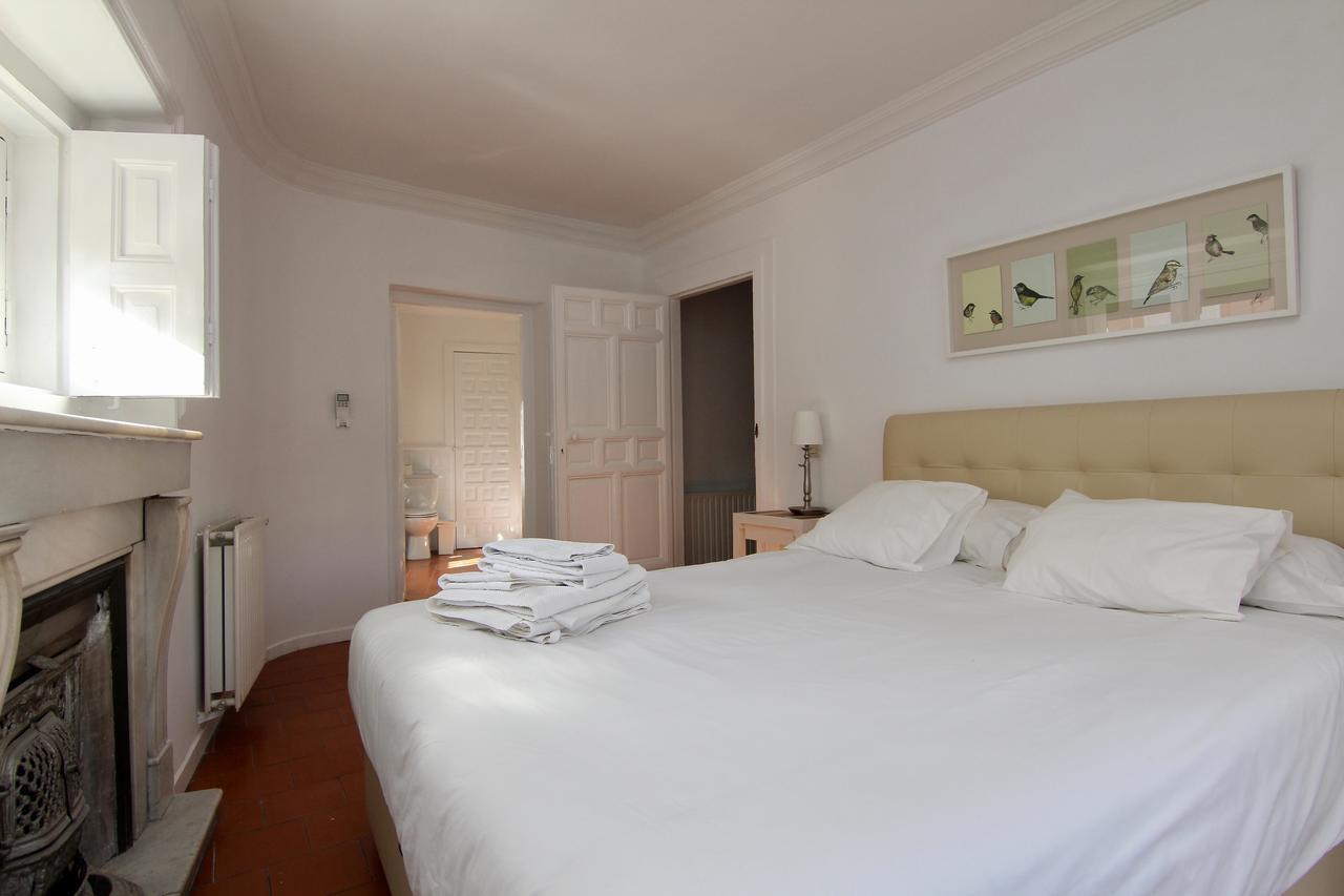 Apartamentos Madrid Centro B المظهر الخارجي الصورة