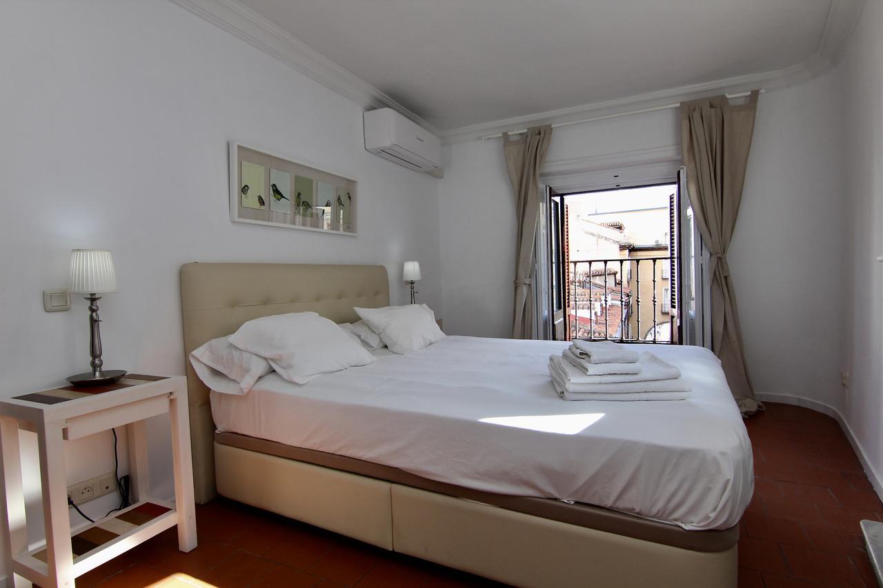 Apartamentos Madrid Centro B المظهر الخارجي الصورة