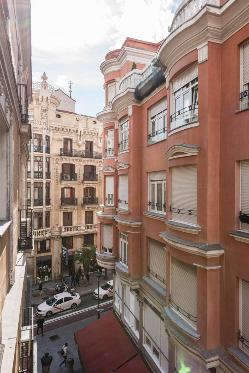 Apartamentos Madrid Centro B المظهر الخارجي الصورة